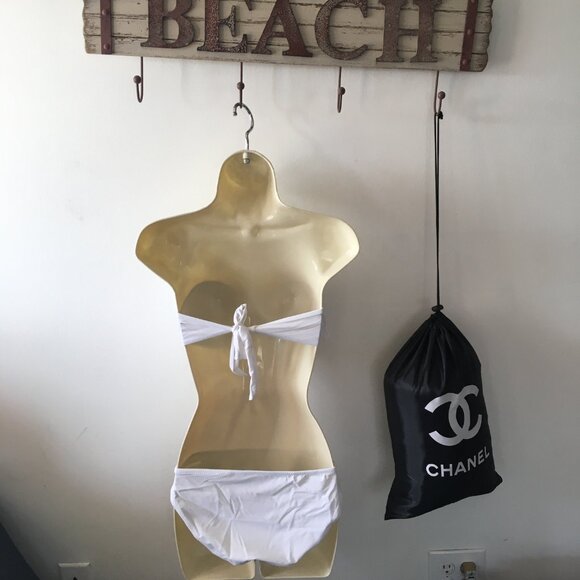 All white Strapless Bikini with cute fringes - Picture 3 of 5